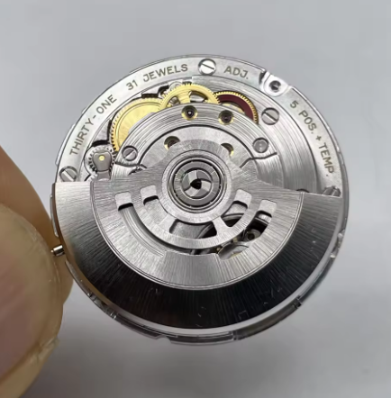 Novo Relógio GMT de 40MM para  - Luxury Watch La avaliação e preço